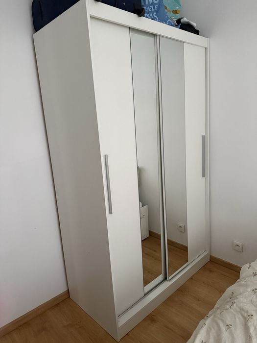 Duża Szafa z przesuwnymi drzwiami