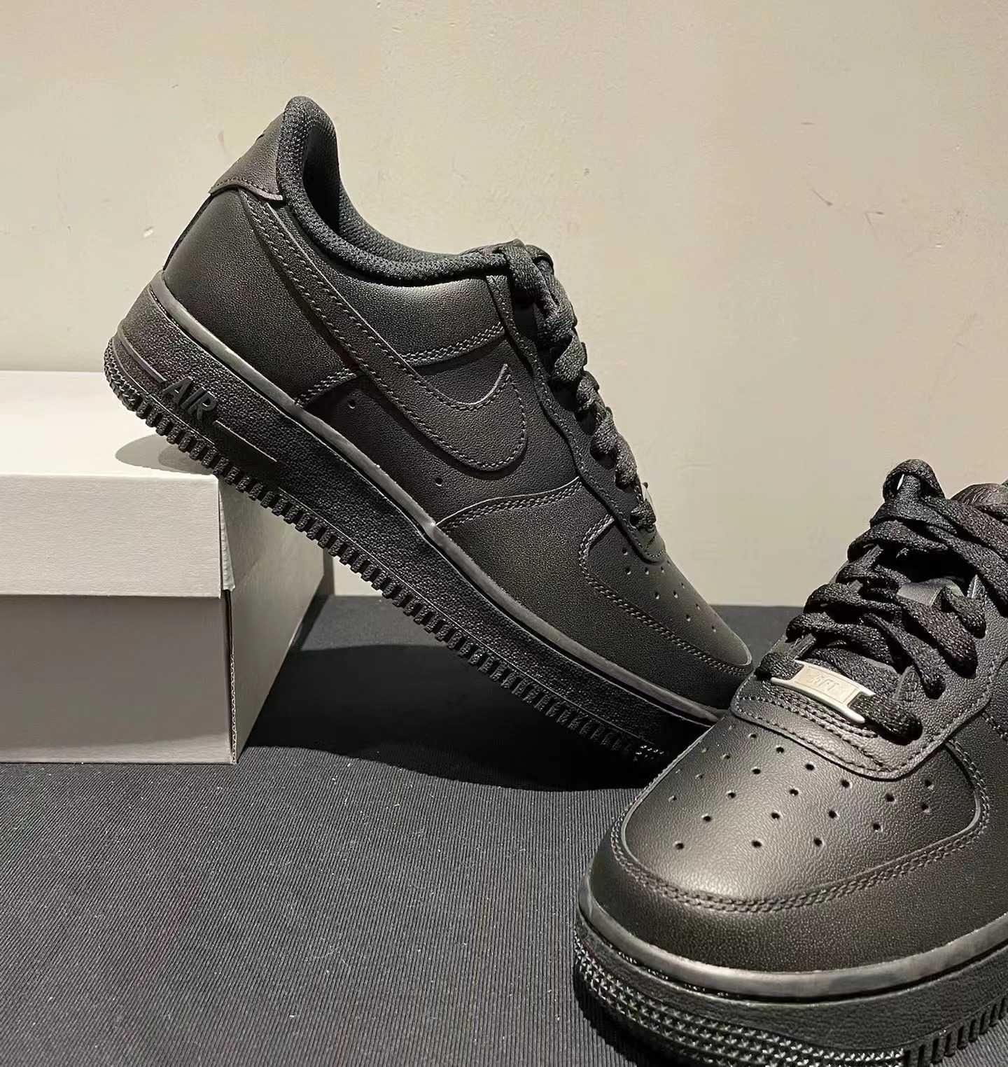 Nike Air Force 1 '07 Black 45