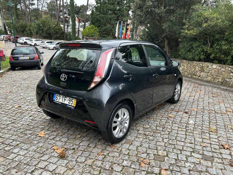 Toyota Aygo 1.0 VVTi MMV - Caixa Automatica