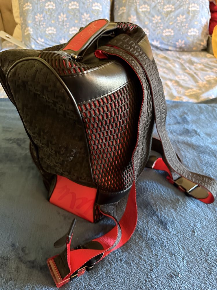 Mochila da Marca Christian Louboutin