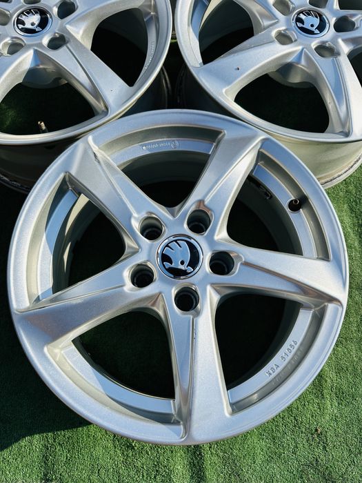 Диски 5/112 R16 Skoda VW Audi 7J ET-35