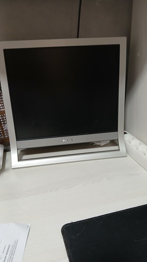 Монітор Sony з Німеччини
