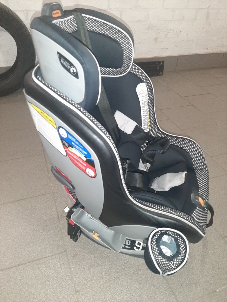 Chicco автокрісло Nextfit IX