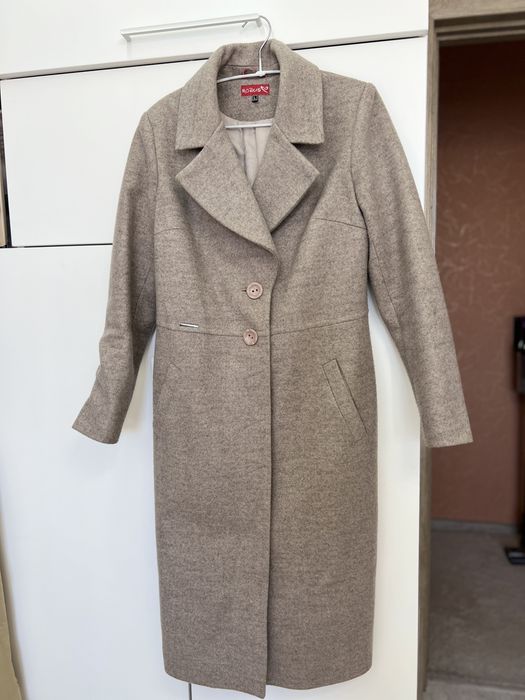 Женское кашемировое демисезонное пальто размер Л