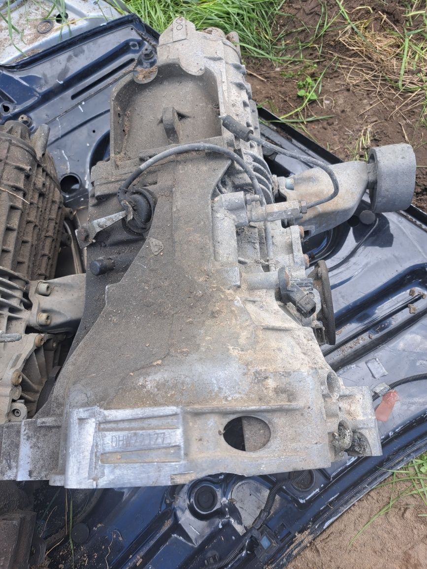 Audi Passat a4 b5 skrzynia biegów DHW benzyna