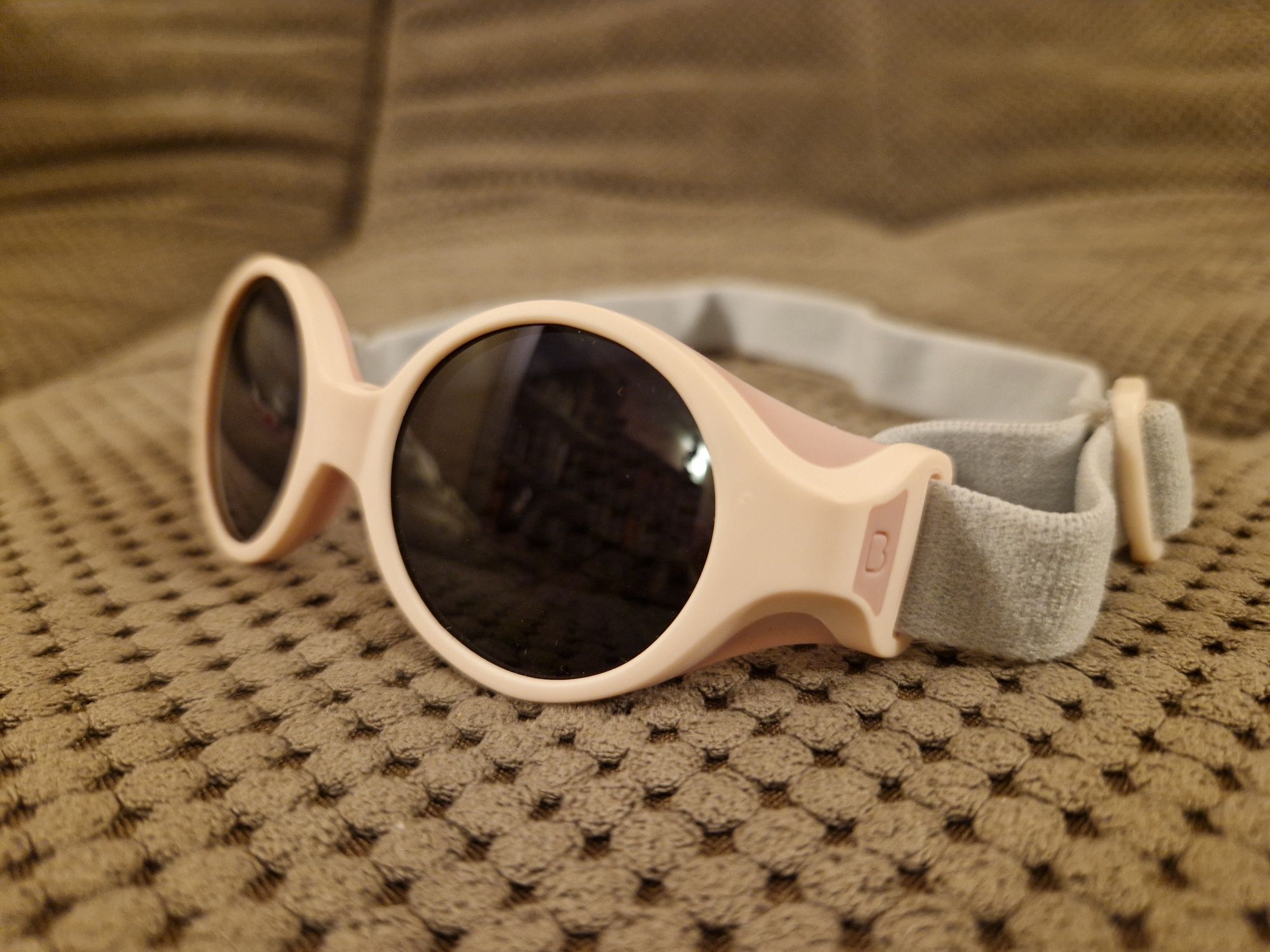 Сонцезахисні дитячі окуляри Beaba 0-9 міс - рожеві (930301)