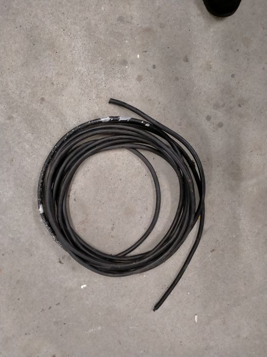 Kabel ziemny 4 x 1,5 miedziany 9m