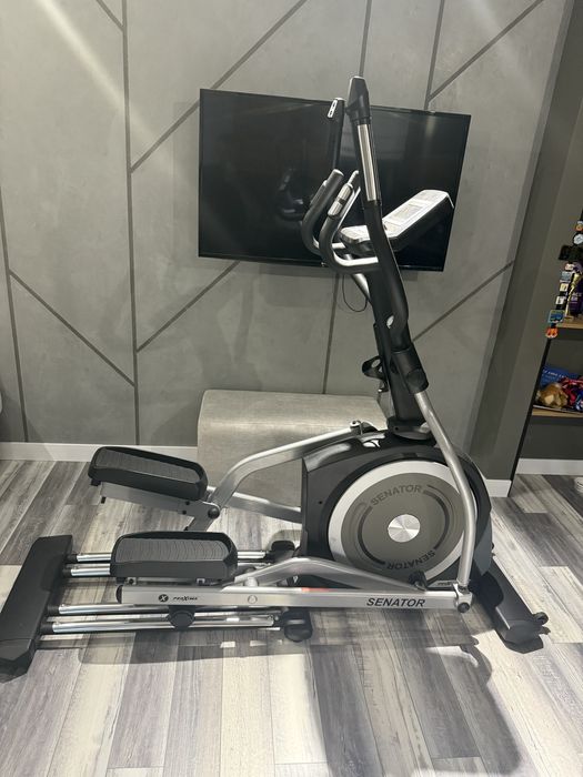 Продам орбітрек Proxima senator