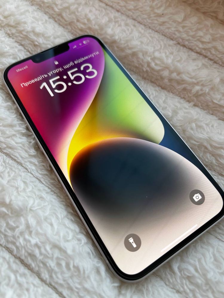iPhone 14 128GB Starlight