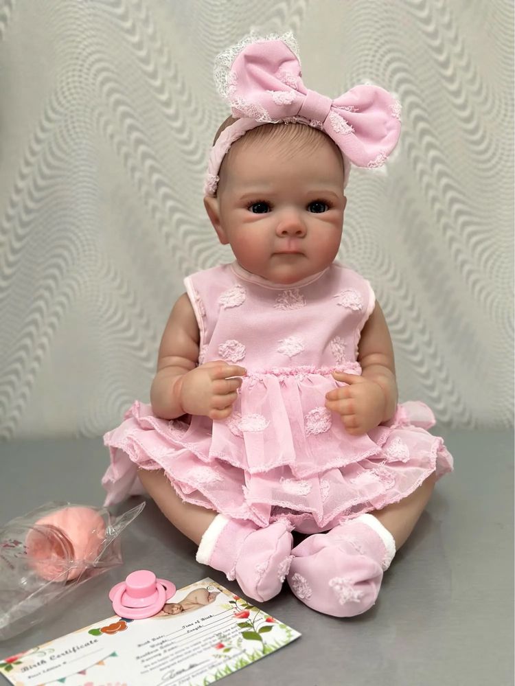 Boneca bebe reborn com corpo em vinil