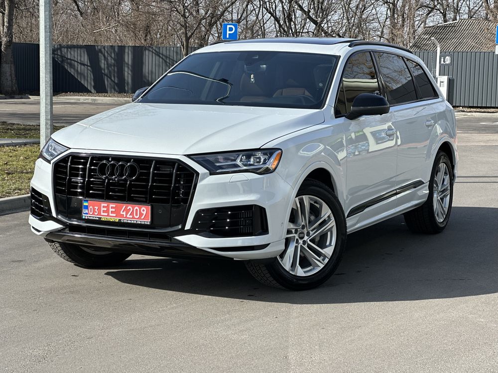 AUDI Q7 2021 рік