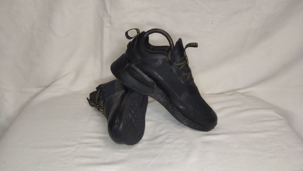 Дитячі кросівки Adidas NMD V3 Gore-Tex.Розмір 36