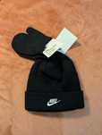 Czarna czapka z rękawiczkami Nike