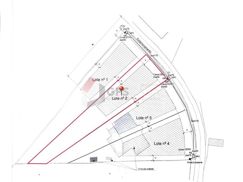Lote de 1.403m2 na Fonte do Bastardo para construção de moradia!