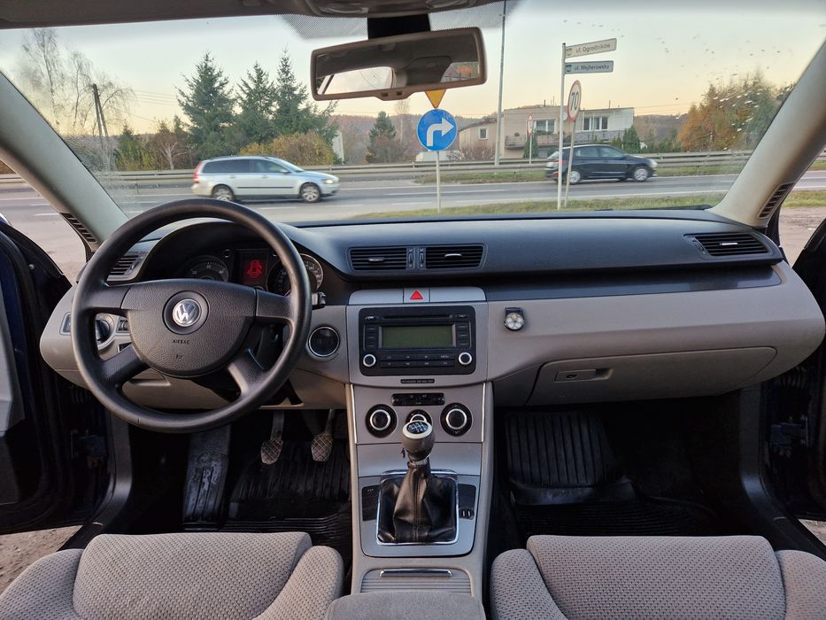Volkswagen Passat b6 2.0 tdi 140 PS ! Zarejestrowany  ! 2005 !