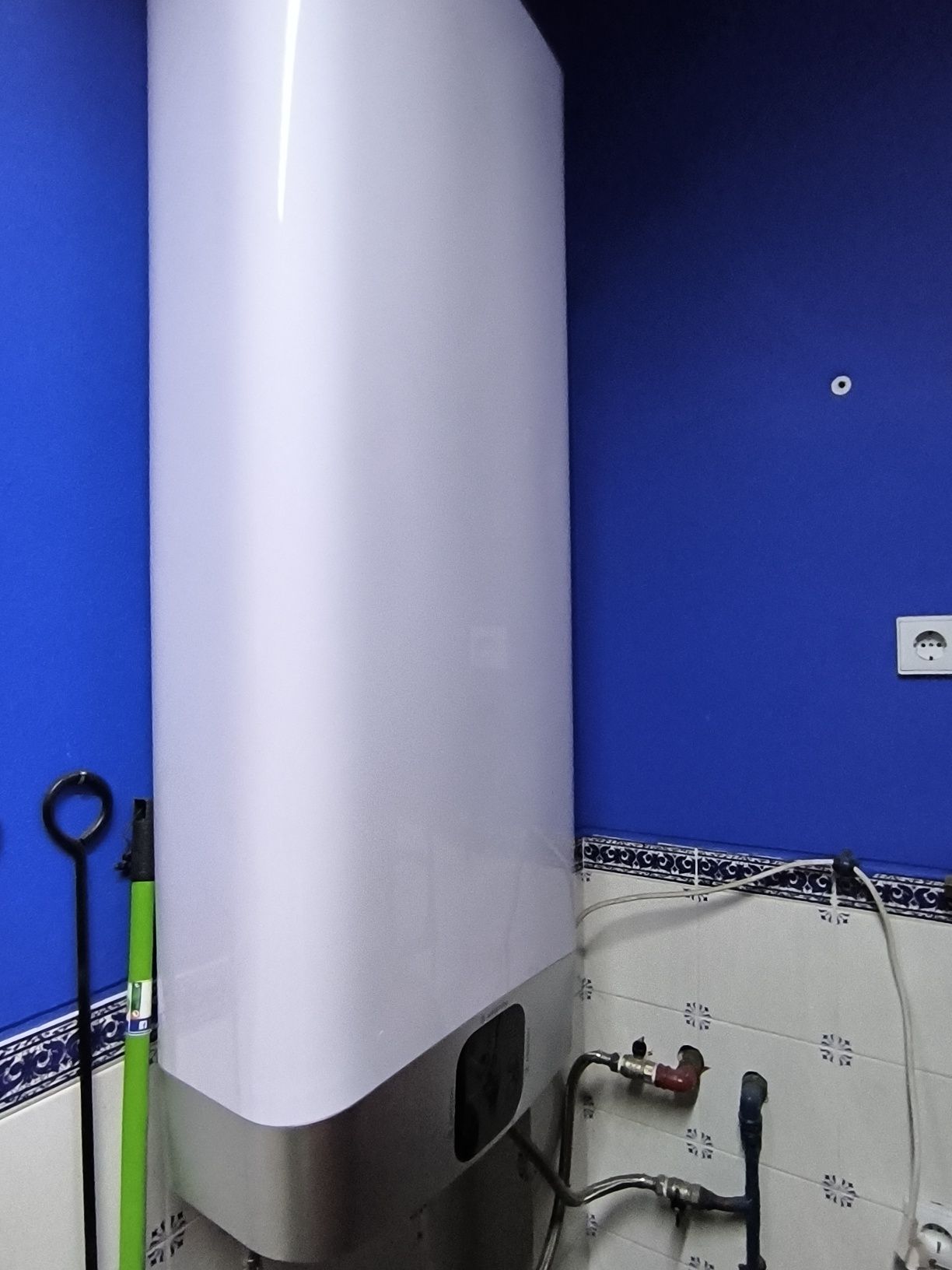 Termoacumulador 100 l, Ariston mod. VLS 100
