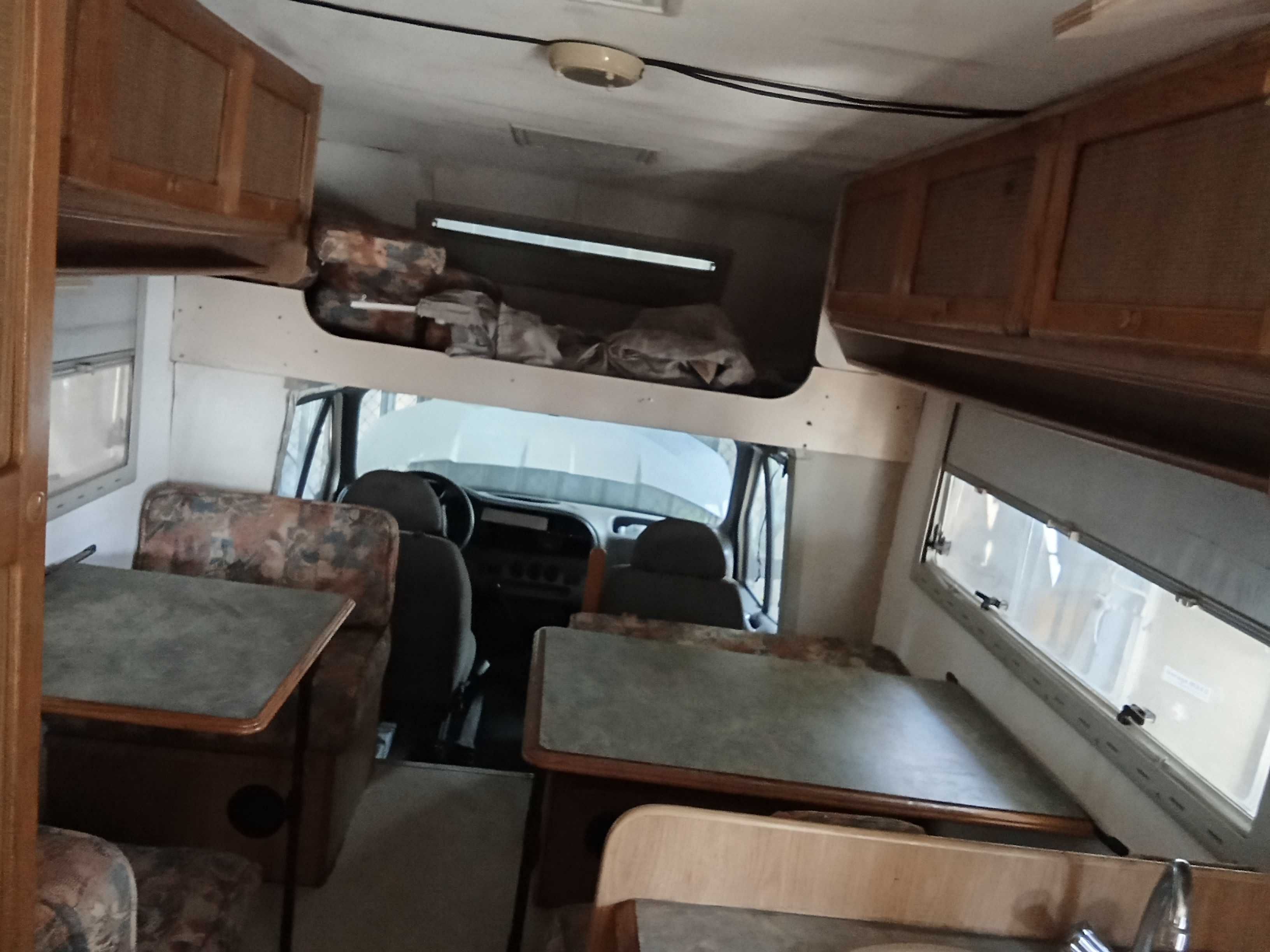 autocaravana fiat e ford transit,favor ler todo o anúncio