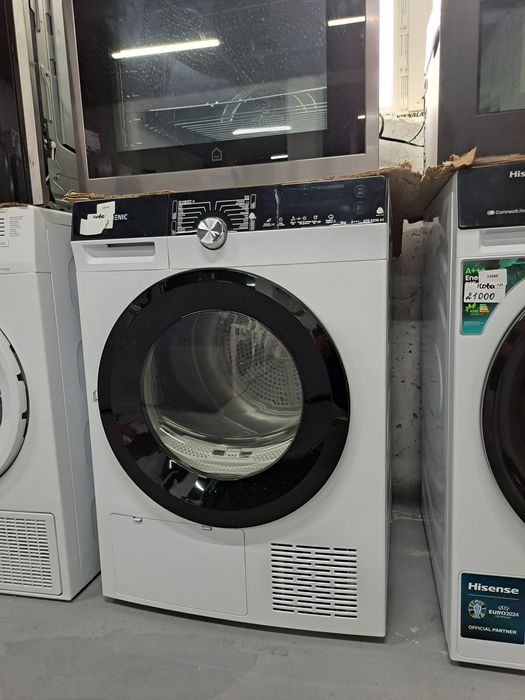 Топ Німецька сушильна машина з тепловим насосом Bosch wth85207nl
