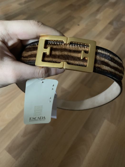 Женский ремень Escada