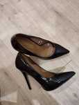 Sapatos Salto alto