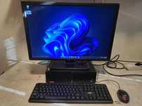 Zestaw komputerowy LENOVO V520S SFF z monitorem Dell 24