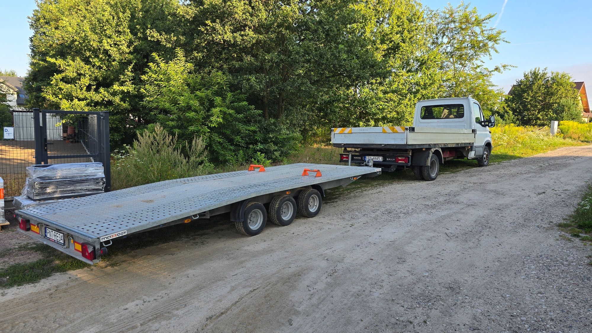 Wynajem lawety Niewiadów 5,5 m (DMC 3500 kg) krótko i długoterminowo