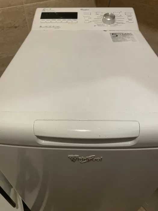 Pralka ładowana od góry, bardzo zadbana.