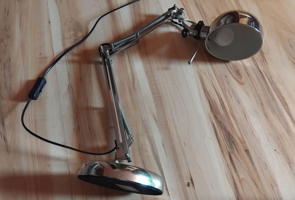 Lampa biurkowa IKEA