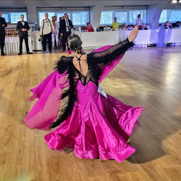 Сукня Юніори Стандарт 155-170 см XS-S