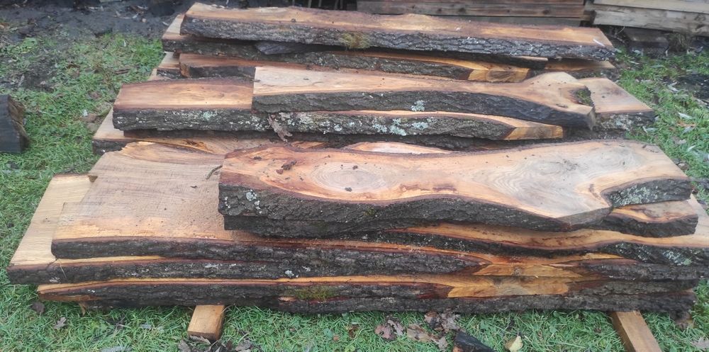 Sprzedam deski dębowe.