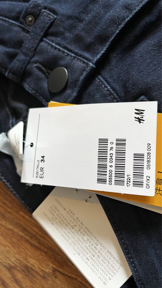 H&M NOWE -- Jeansy, spodnie jeansowe, dżinsy --  r. 34