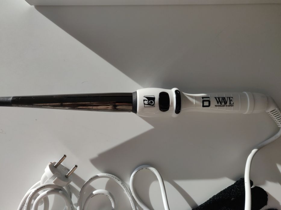 Ferro modelador de caracóis / curling iron Alcántara Cosmética 0.1 Wav