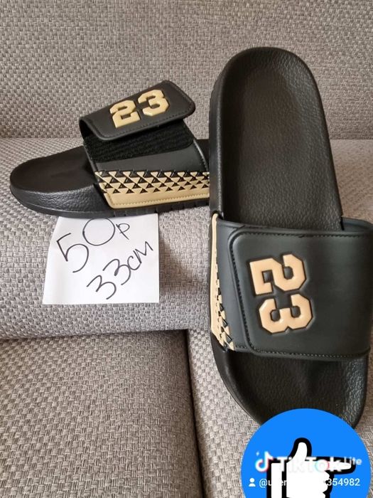 кроссовки 49 и50  52размер и кроксы мужские до54 размера