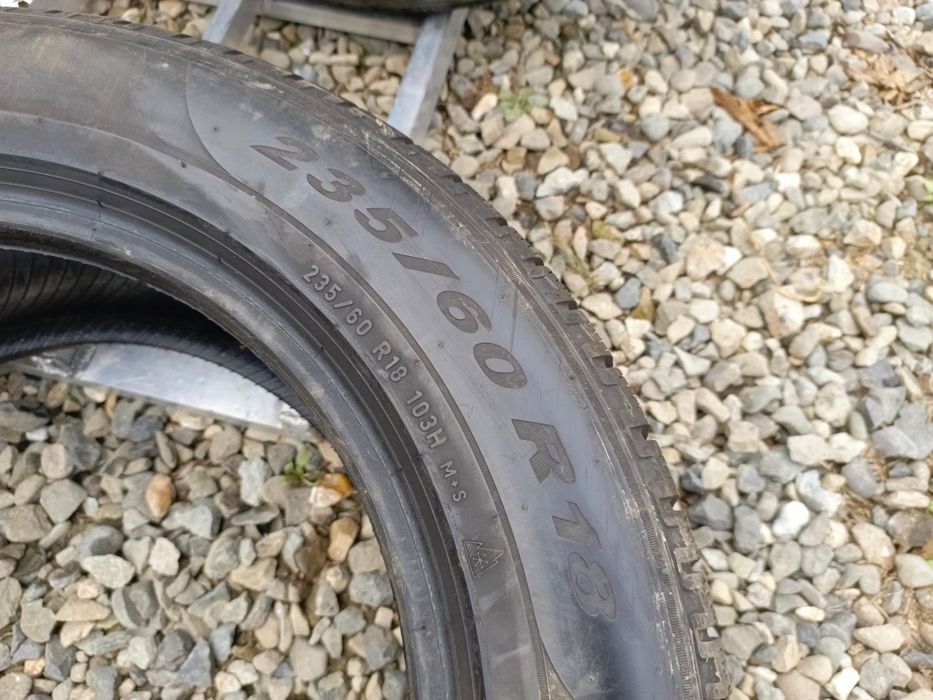 235.60.18 Pirelli 4 шт зима