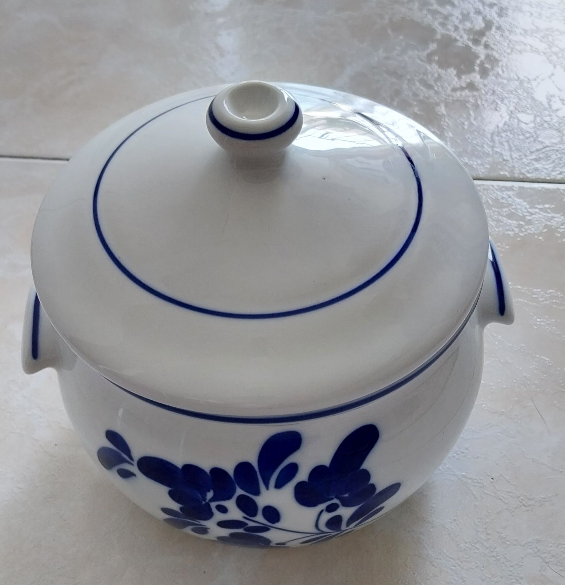 Pote de Viana do Castelo pintado à mão
