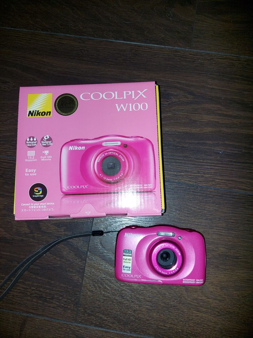 Aparat fotograficzny Nikon Coolpix w100