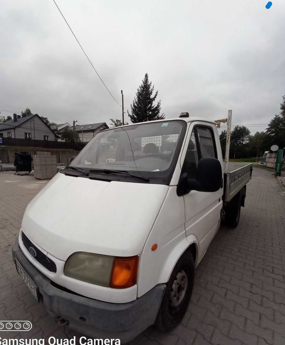 Samochód  FORD  skrzynia