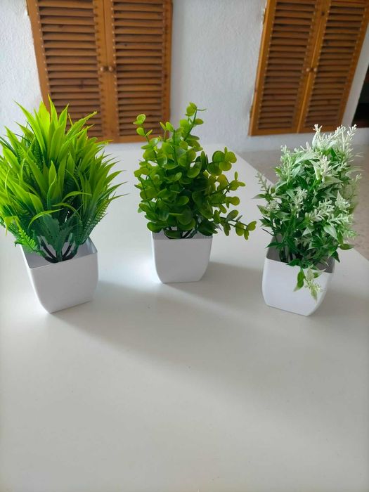 Sztuczne kwiaty z doniczkami 6 szt. zestaw roślin sztucznych