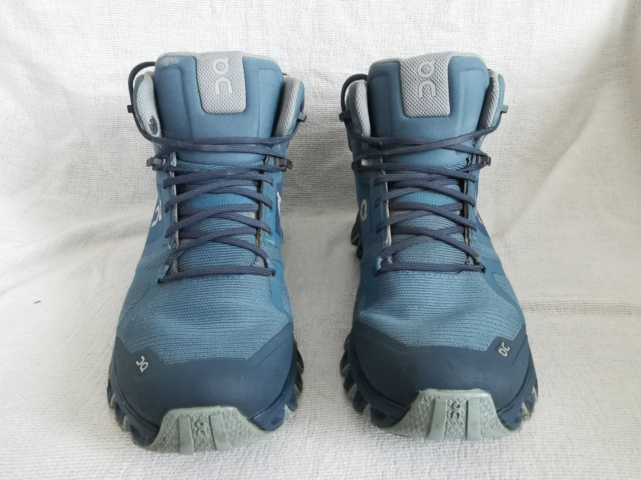 On Cloud Swiss Engineering Cloudrock Waterproof  37