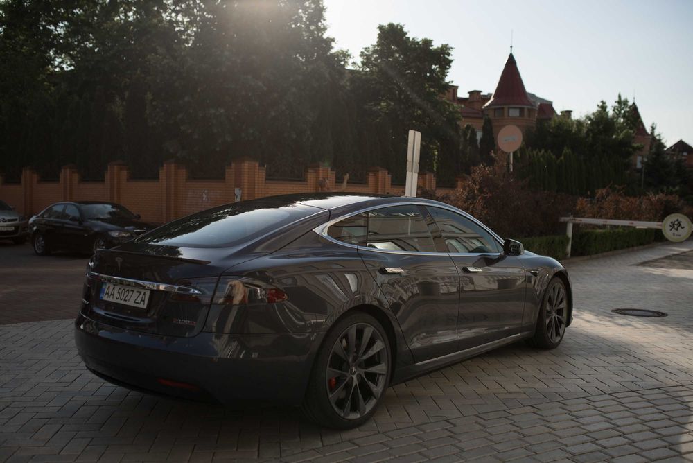 Tesla Model S P100DLudicrous Intel 2018