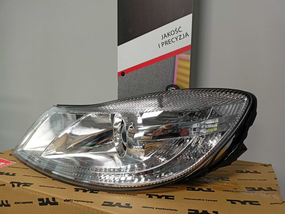 Skoda Octavia 2 08-13 Reflektor /soczewka / lewy H7+H1