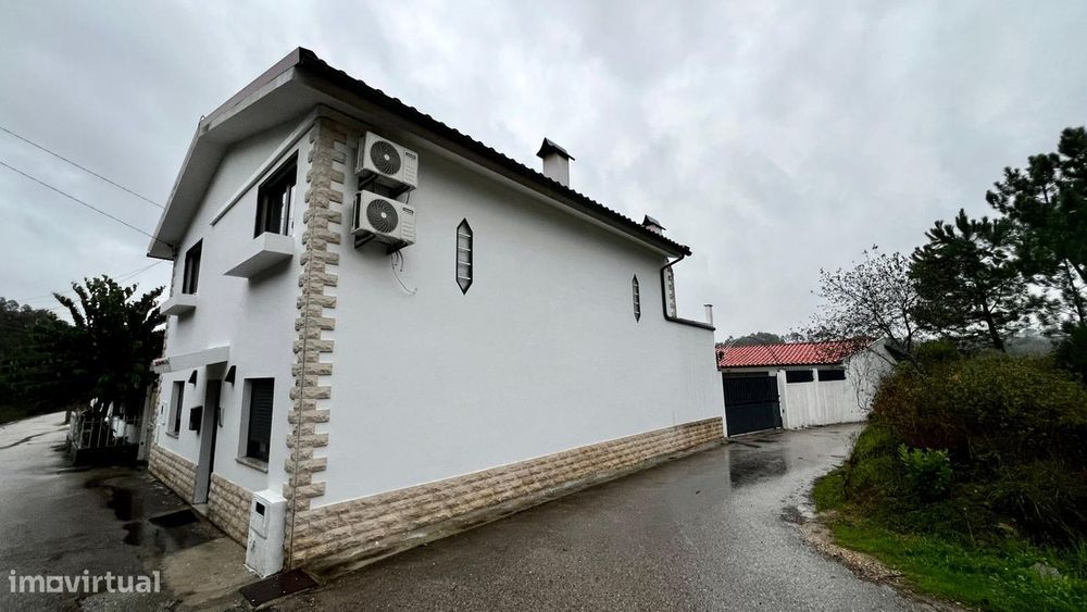 Moradia remodelada em Trouxemil