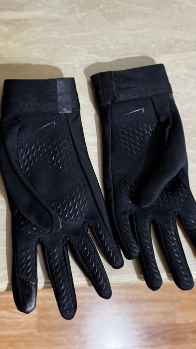 Рукавички Nike Hyperwarm Academy