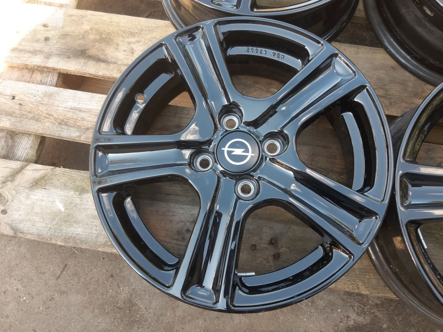 Alufelgi opel Adam 15 4x100 nowe