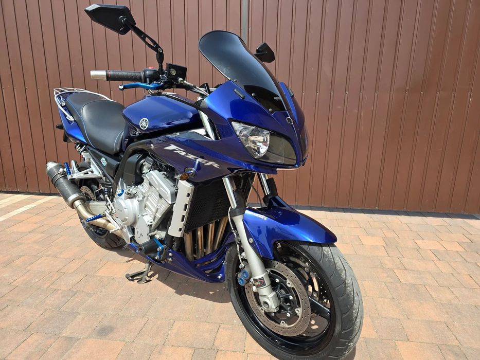 Yamaha FZS Yamaha FZS 1000 FAZER