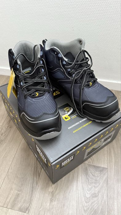 Спецвзуття чоловіче з металевим носком