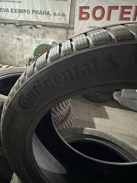 Зимові шини Continental 235/45 R18
