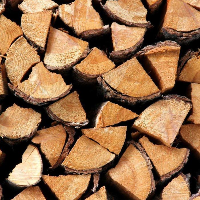 Купить дрова из дуба. Колотые и метровки. Разные породы. 12 скм