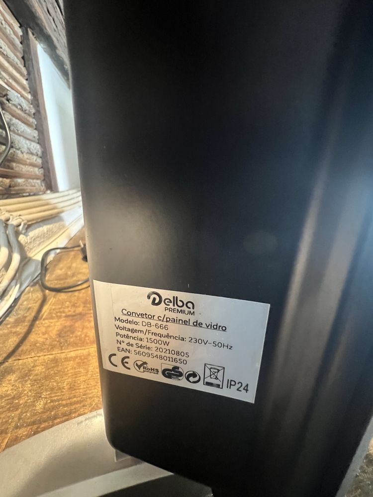 Convector Delba painel vidro