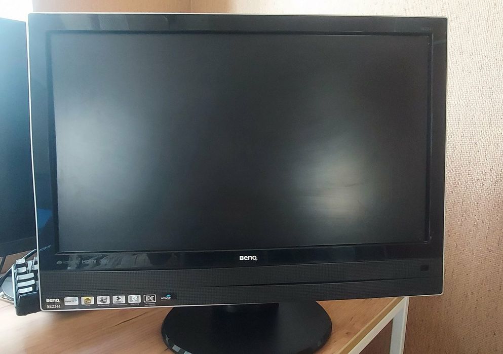 Монітор 21.5 benq se2241